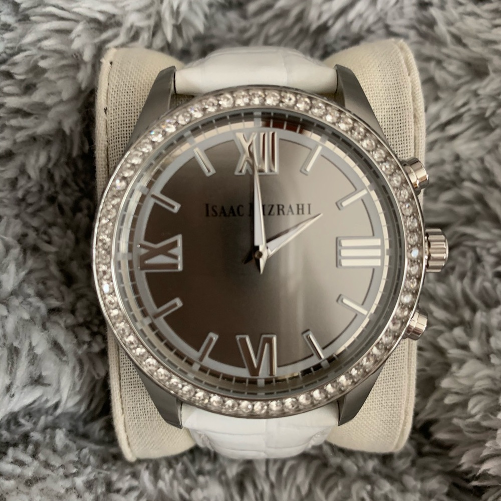 Isaac Mizrahi smart watch